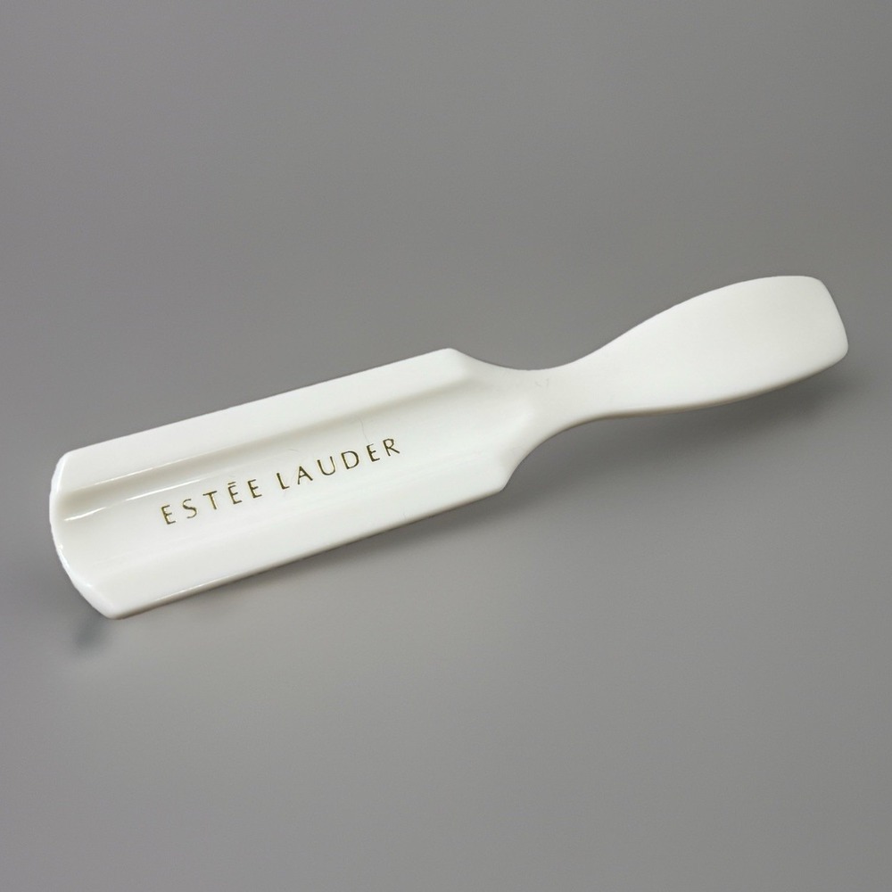 VTG Estee Lauder White Ball Tipped Travel Purse Plastic Hair Brush 7" New